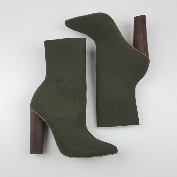 BRAND NEW Steve Madden Mid - Calf booties! - Picture 2 of 4